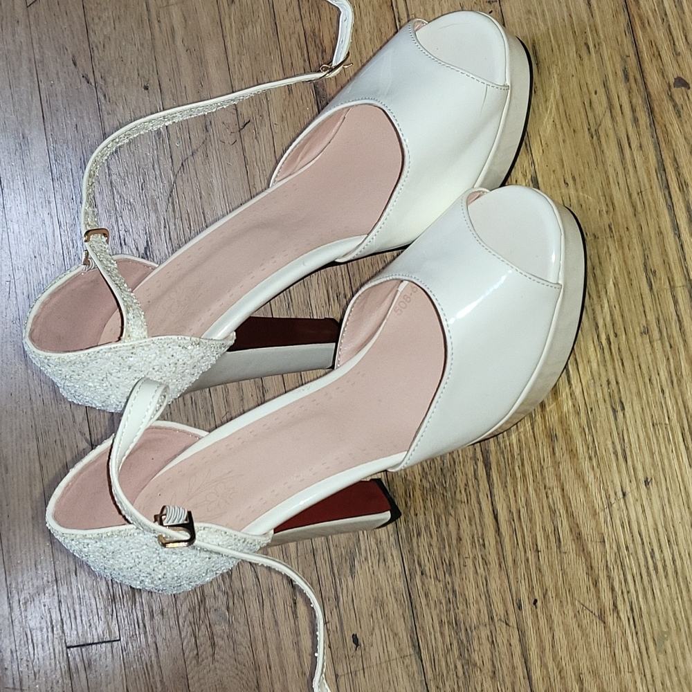 JINPIN Plataform heels size 30